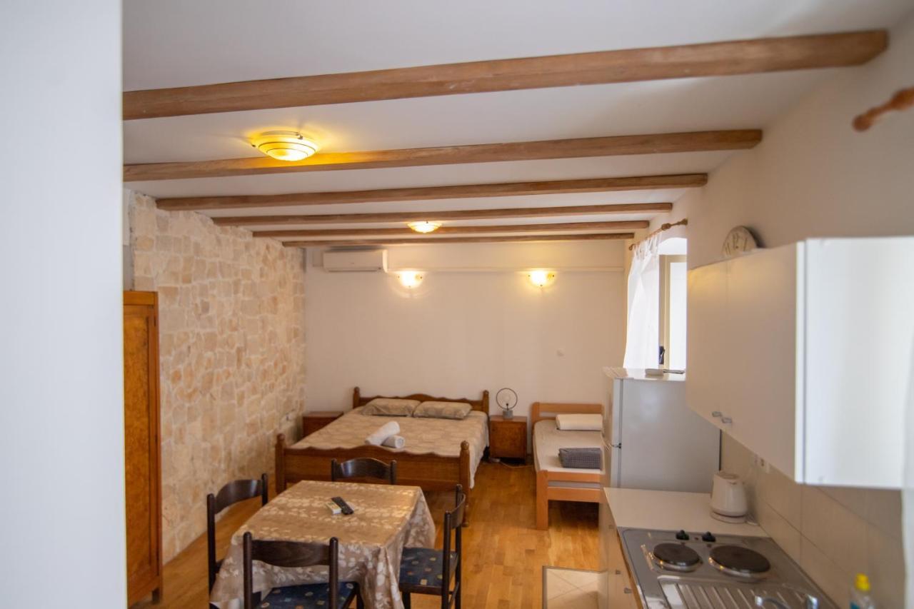 Apartments Loriana Šibenik Kültér fotó